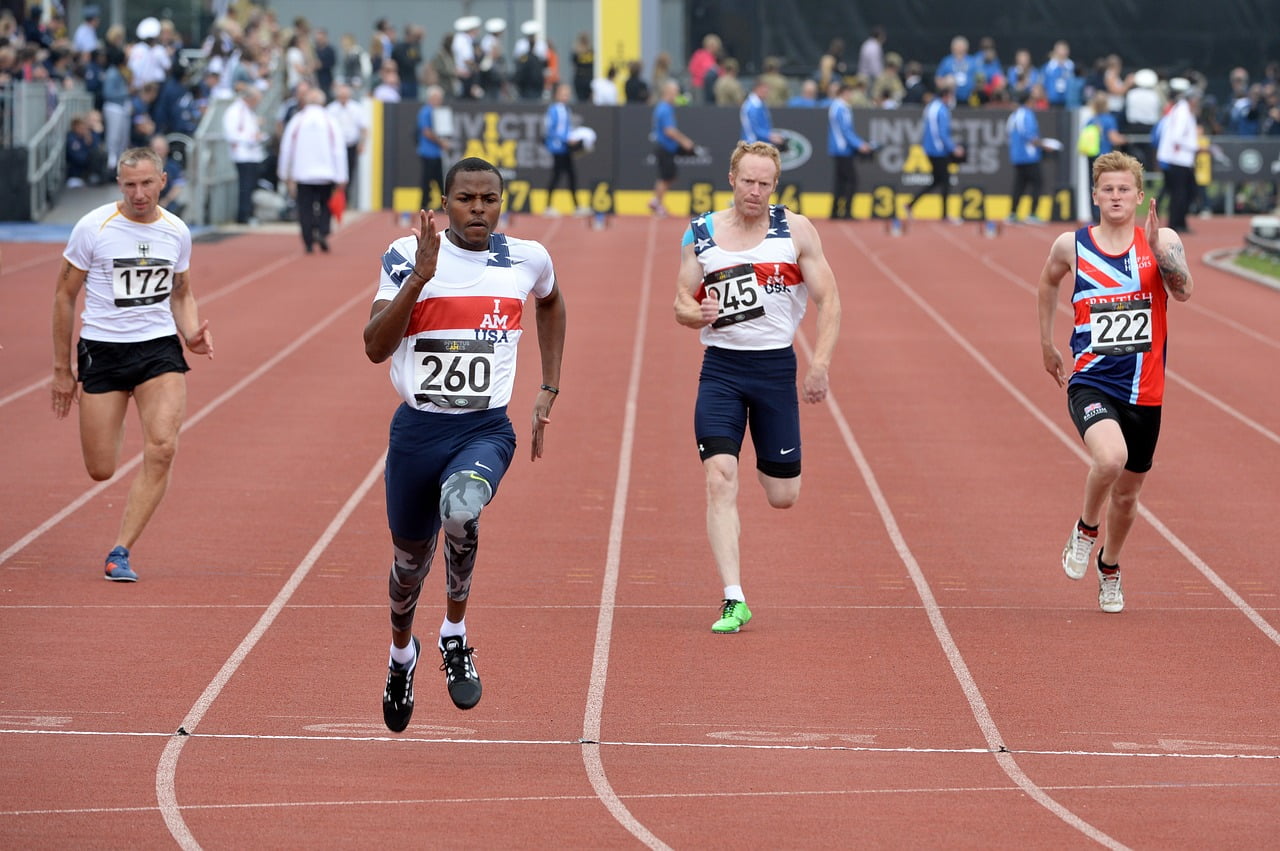 Sprinting Vs Long Distance Running Run Sprint Marathon