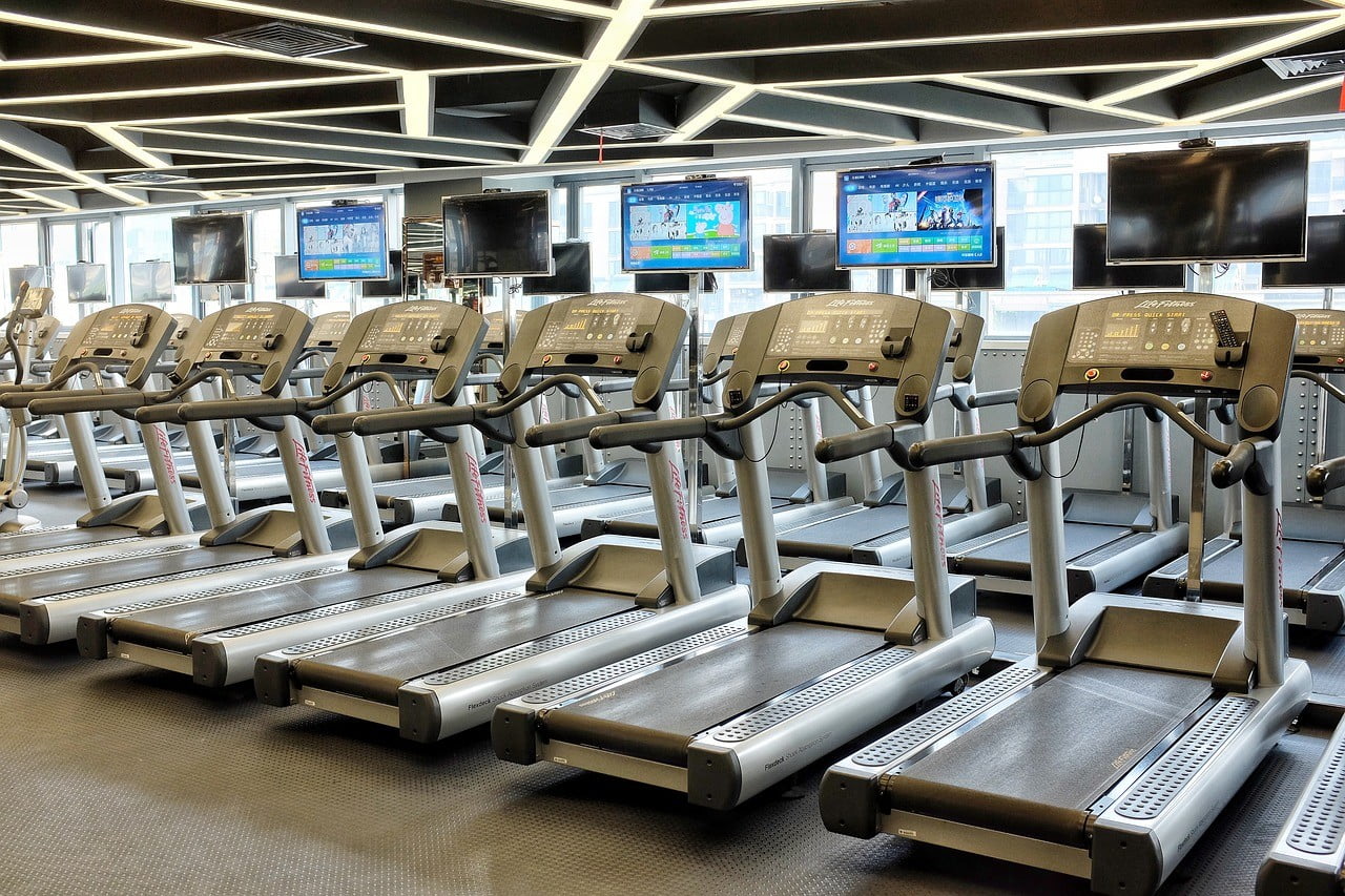 best-treadmills-for-bad-knees-run-sprint-marathon