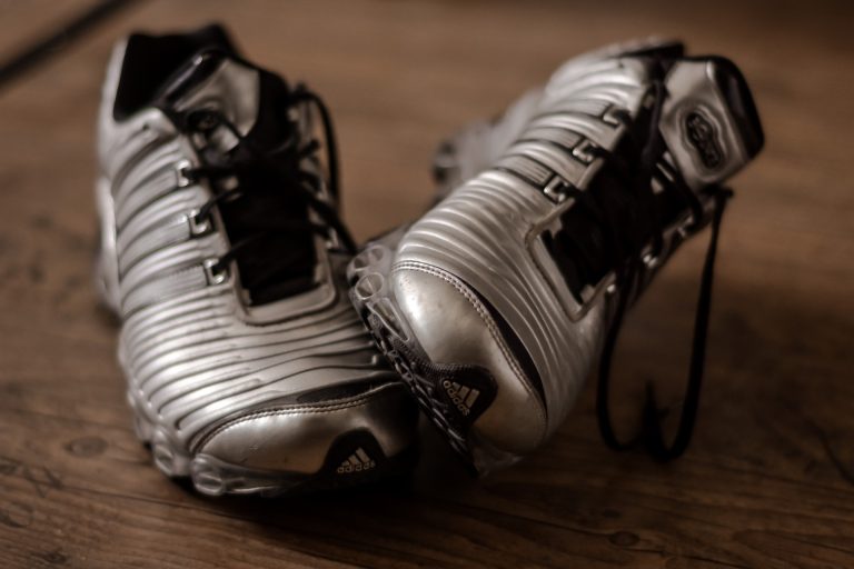 best track shoes for running the mile
